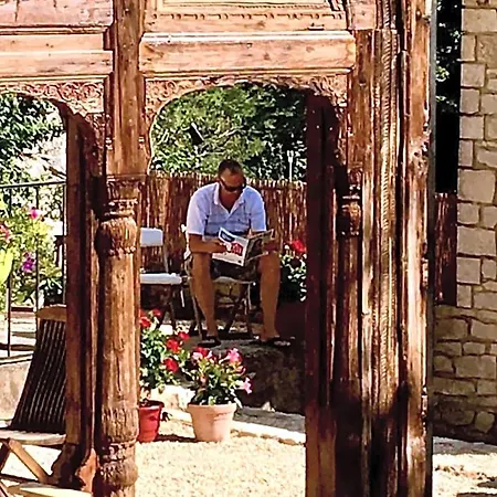 Mas De La Pauze